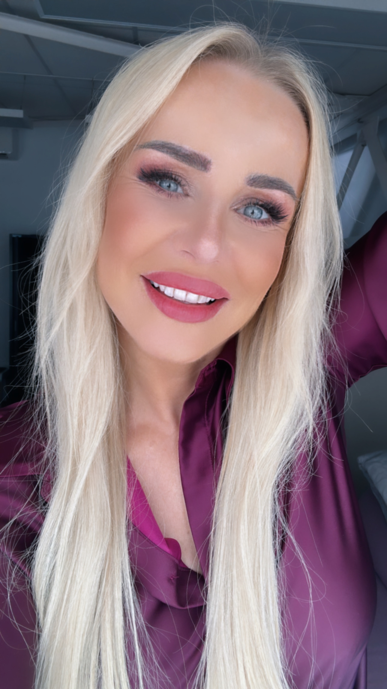 {"eId":"1008583863500199","CameraPosition":2}